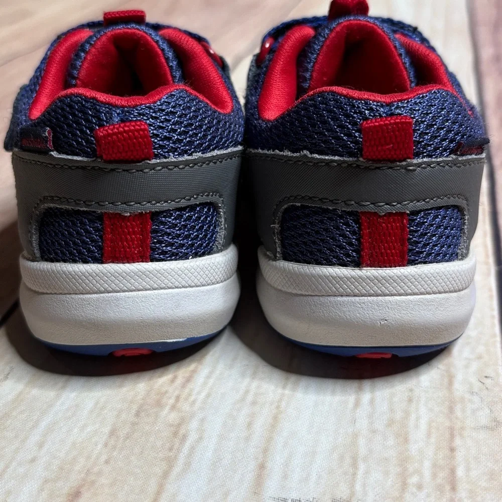 Stride Rite Velcro Closure Sneakers Blue And Red Boys Size 6 Wide Width - Picture 3 of 12